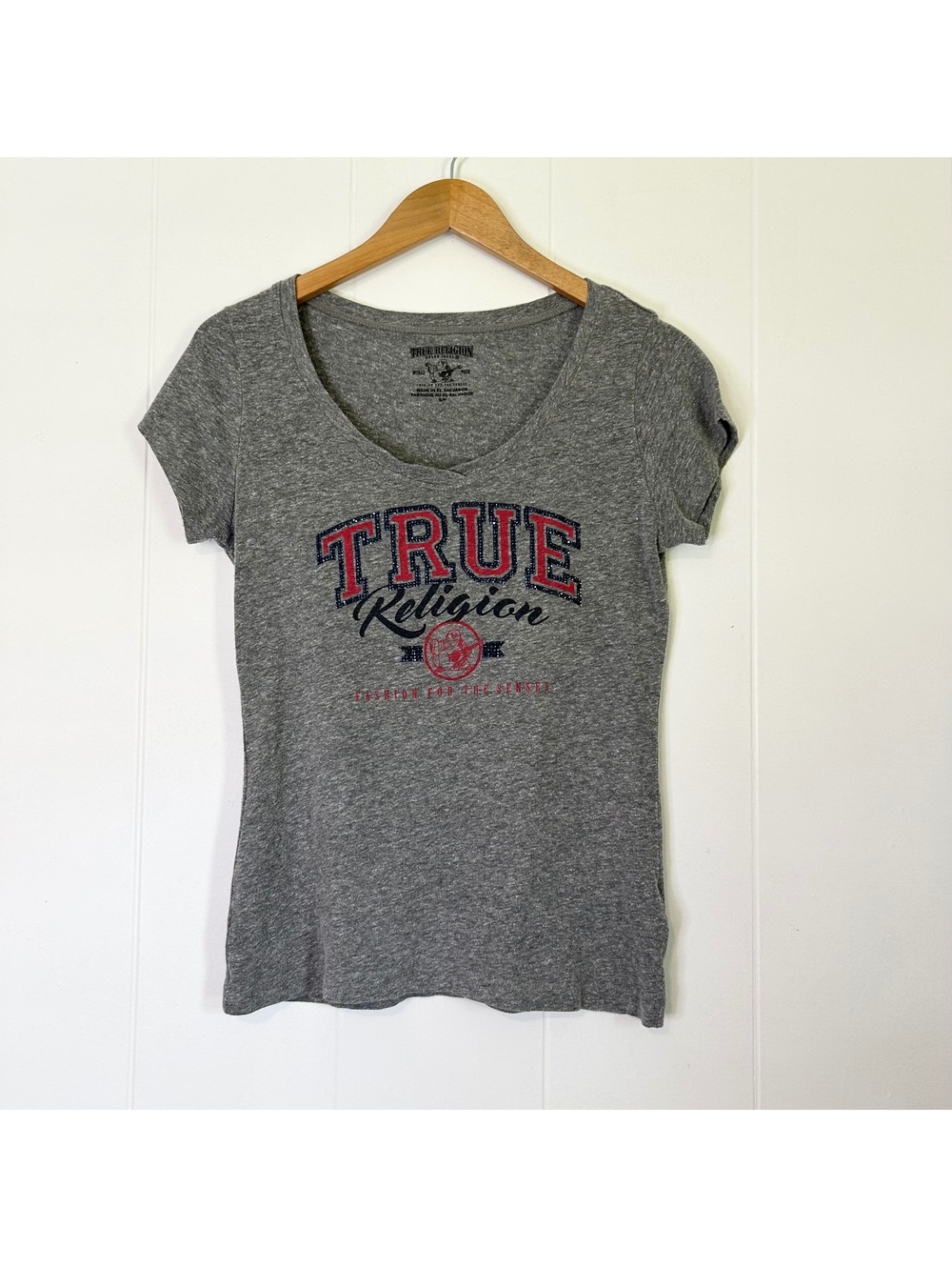 True Religion Bedazzled Short Sleeve V-neck T-Shirt Women's Small